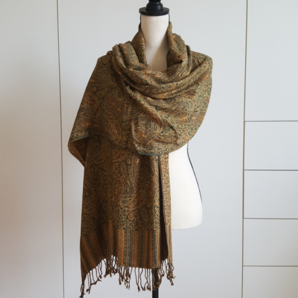 Women's Scarf